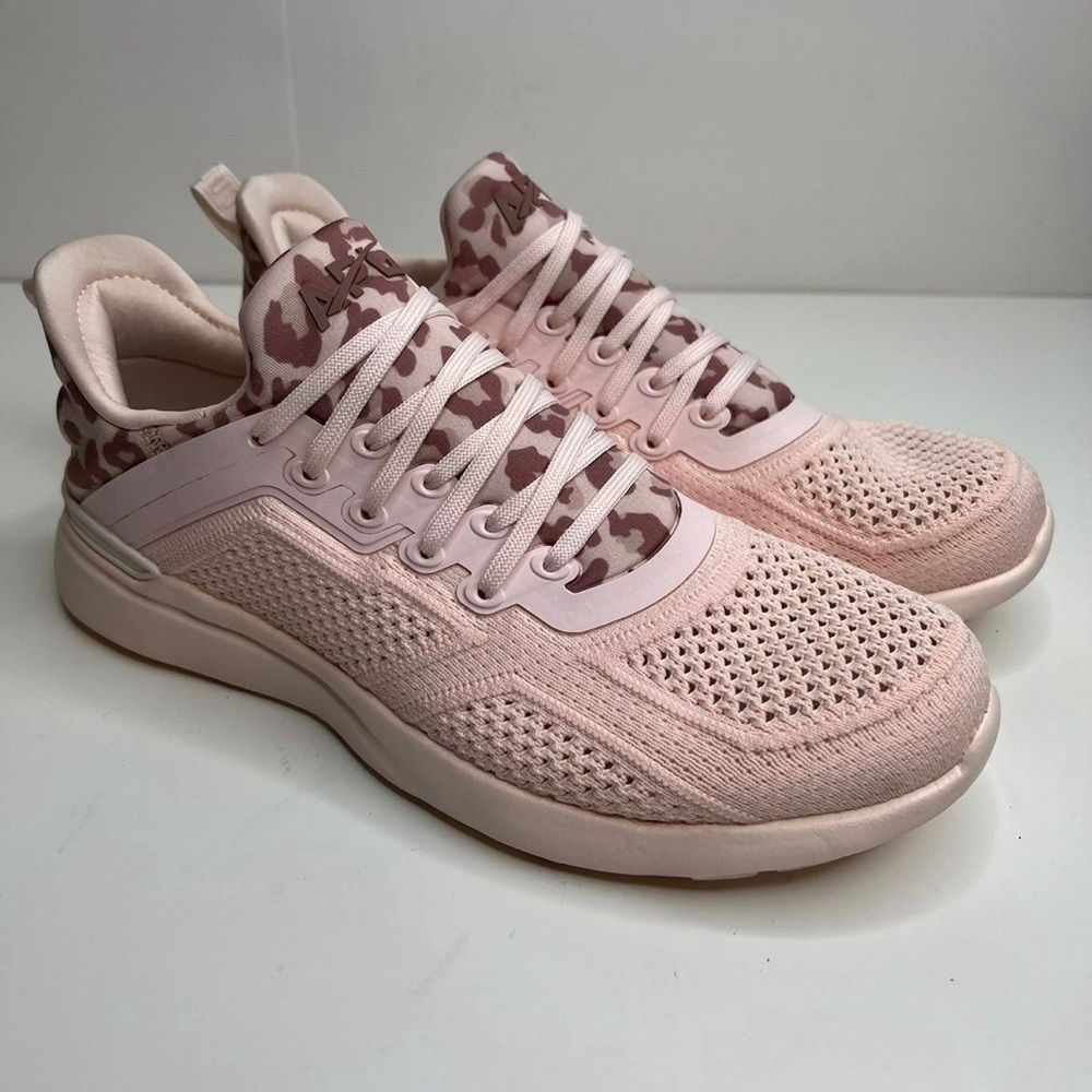 APL TechLoom Tracer Knit Training Shoe Womens Size 9 US - Picture 4 of 12